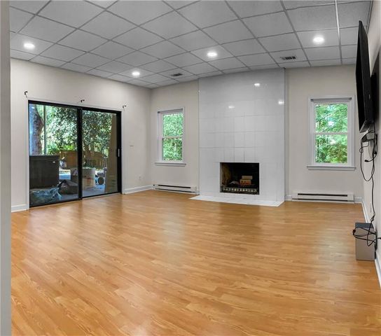 310 Saddle Creek Circle, Roswell, GA 30076