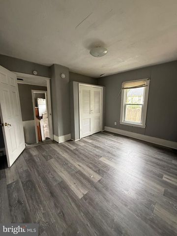221 S 4TH ST, Vineland, NJ 08360
