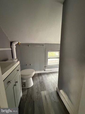 221 S 4TH ST, Vineland, NJ 08360