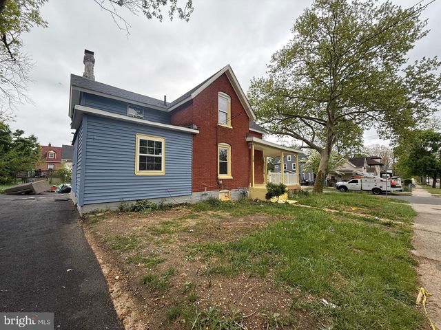 221 S 4TH ST, Vineland, NJ 08360