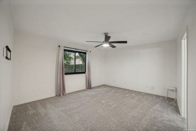 8922 Silent Cross, San Antonio, TX 78250