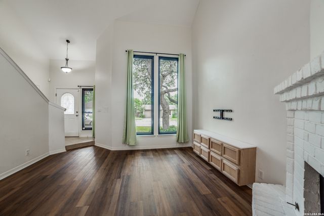 8922 Silent Cross, San Antonio, TX 78250