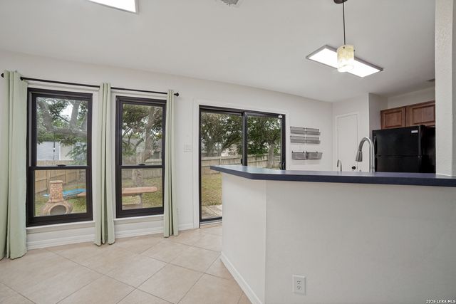 8922 Silent Cross, San Antonio, TX 78250