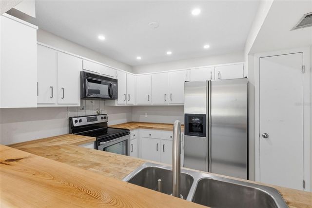 1924 ST. ANDREWS PLACE, Longwood, FL 32779