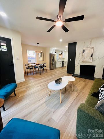3414 Bonaire Drive, Charlotte, NC 28208