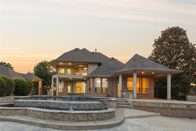 6308 Estates Lane, Fort Worth, TX 76137