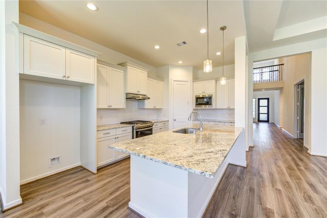 7319 Perching Hawk Trail, Katy, TX 77493