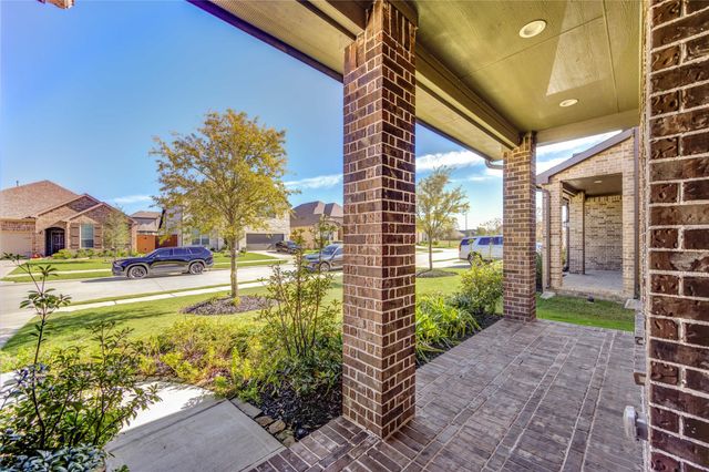 7319 Perching Hawk Trail, Katy, TX 77493