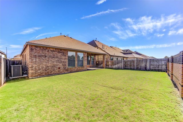 7319 Perching Hawk Trail, Katy, TX 77493