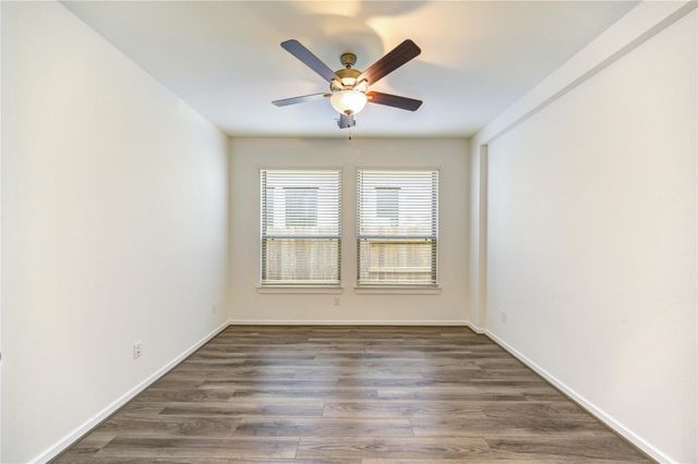 7319 Perching Hawk Trail, Katy, TX 77493