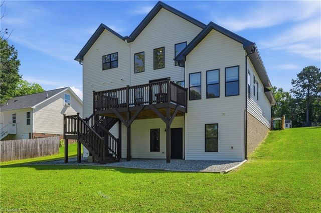504 Old Farm Road, Graham, NC 27253