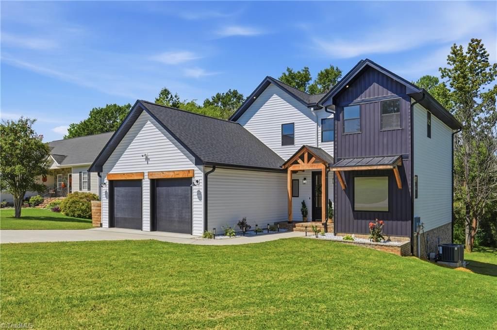 504 Old Farm Road, Graham, NC 27253