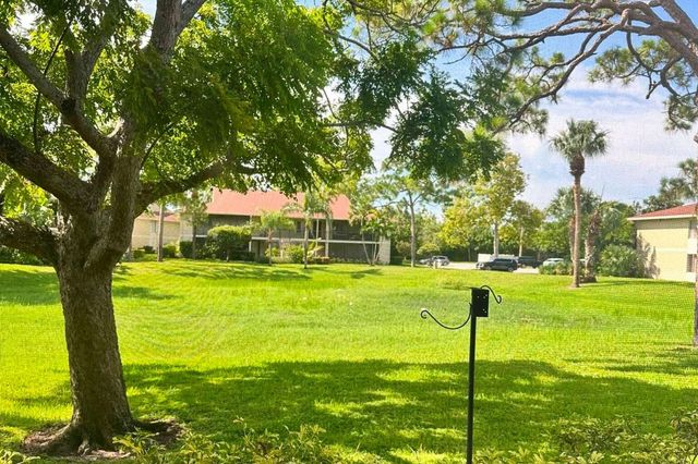 6519 Chasewood Drive D, Jupiter, FL 33458