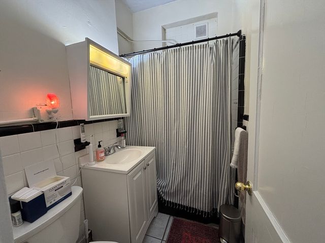 74 The Fenway B3, Boston, MA 02215