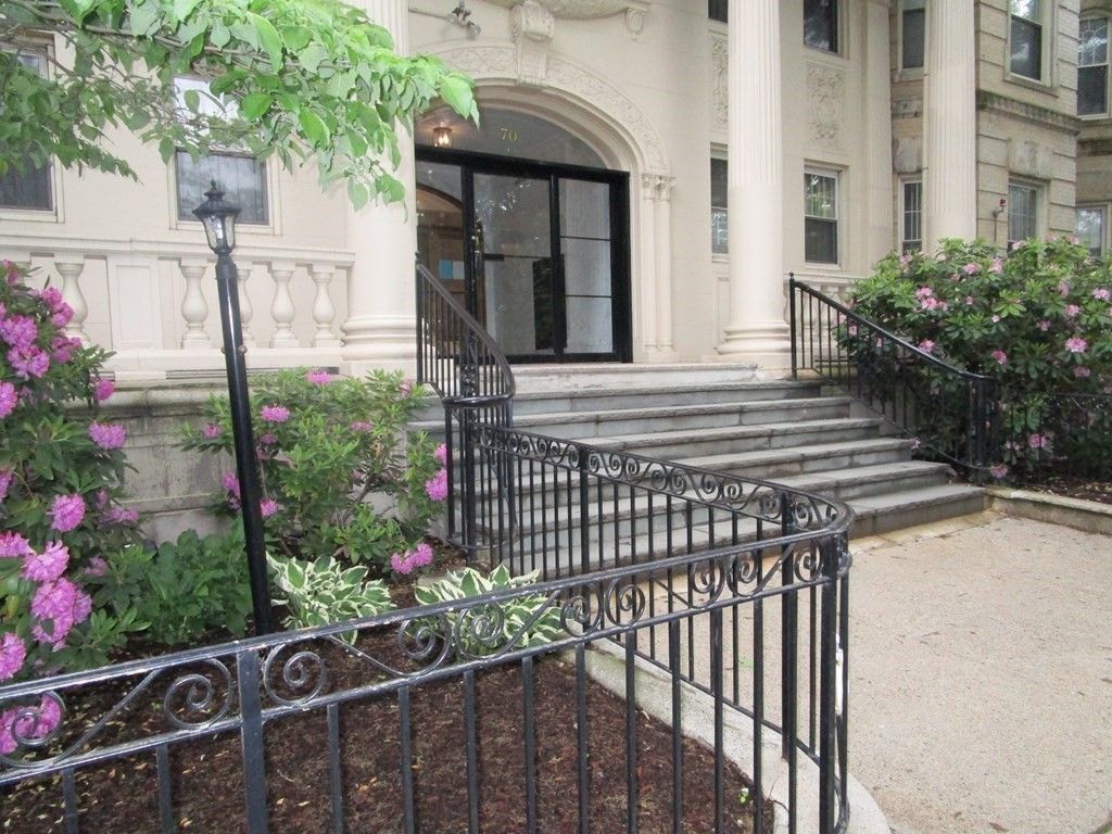 74 The Fenway B3, Boston, MA 02215