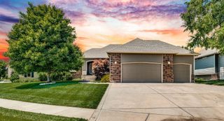 3921 N Goldenrod St, Maize, KS 67101