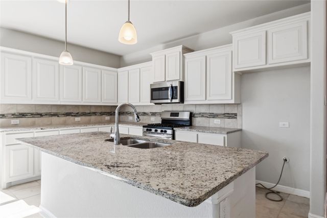 4017 Esker Drive, Fort Worth, TX 76137