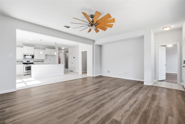 4017 Esker Drive, Fort Worth, TX 76137