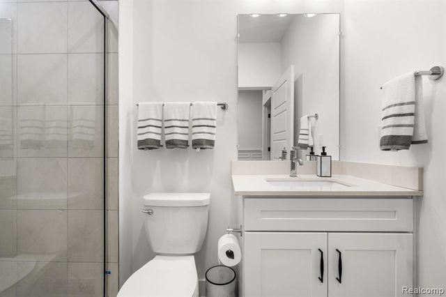 1617 Landings Lane, Milford, MI 48381