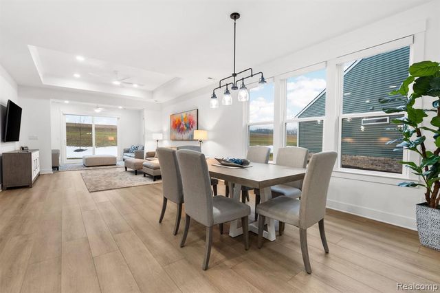 1617 Landings Lane, Milford, MI 48381