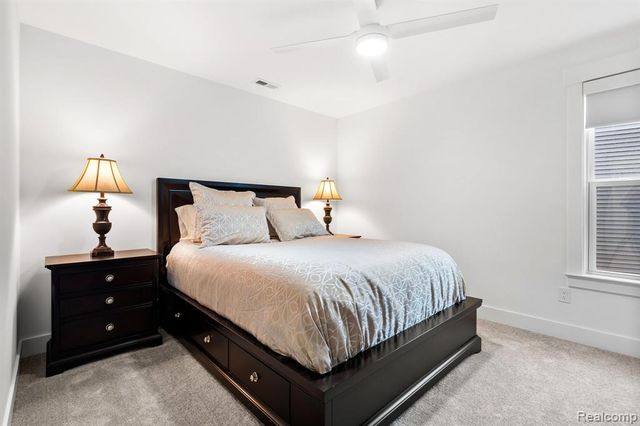 1617 Landings Lane, Milford, MI 48381