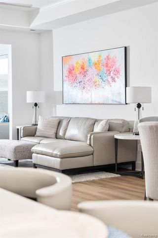 1617 Landings Lane, Milford, MI 48381