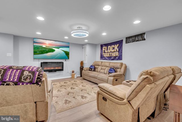 5269 DARIEN RD, Baltimore, MD 21206