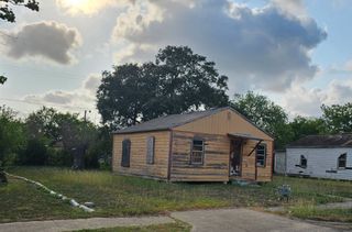 4637 Elvira Dr, Corpus Christi, TX 78416