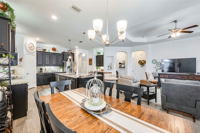 5825 Canyon Oaks Lane, Fort Worth, TX 76137