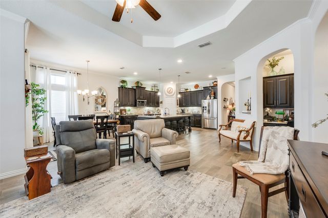 5825 Canyon Oaks Lane, Fort Worth, TX 76137