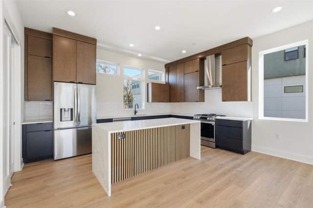 2202 N Carroll Avenue 101, Dallas, TX 75204