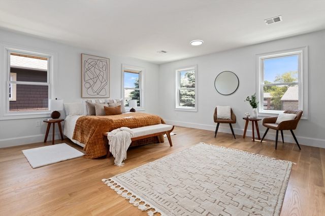 51 Edgar Ave 51, Somerville, MA 02145