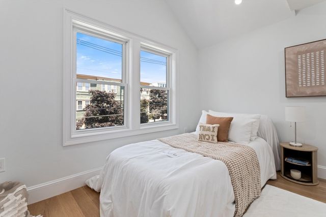 51 Edgar Ave 51, Somerville, MA 02145