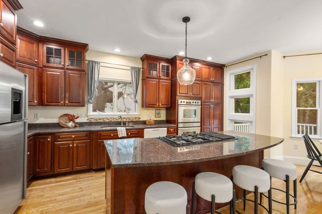 142 Hartman Rd, Newton, MA 02459