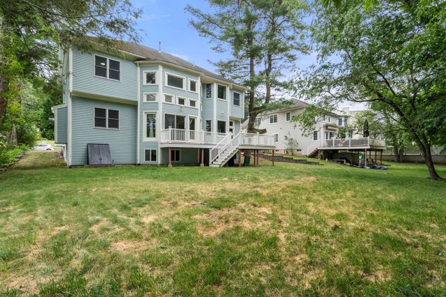 142 Hartman Rd, Newton, MA 02459