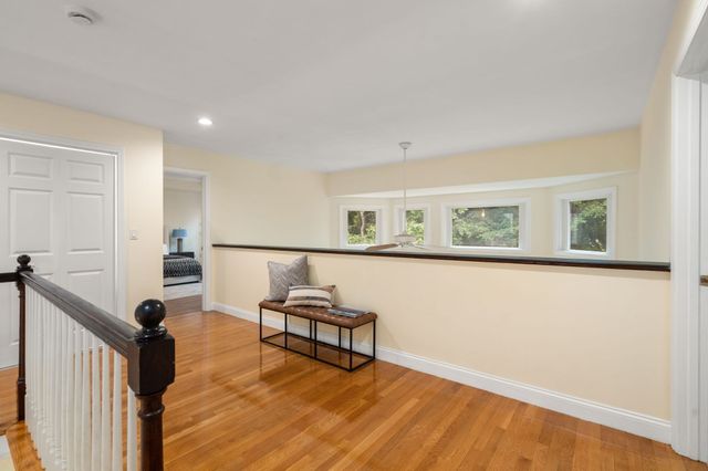 142 Hartman Rd, Newton, MA 02459