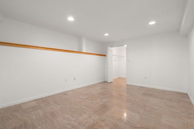 142 Hartman Rd, Newton, MA 02459
