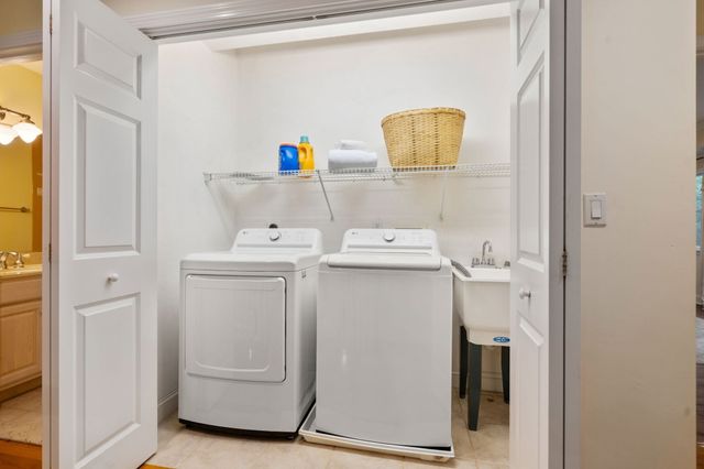 142 Hartman Rd, Newton, MA 02459
