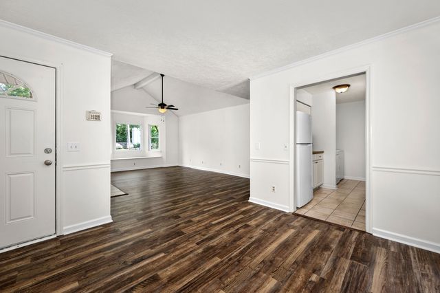 121 Sunnymeade Dr, Mount Juliet, TN 37122