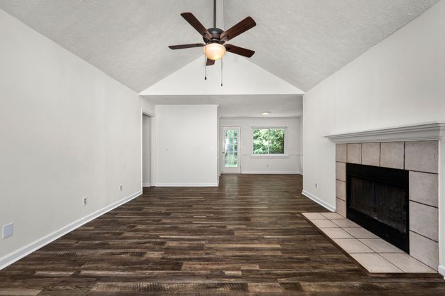 121 Sunnymeade Dr, Mount Juliet, TN 37122