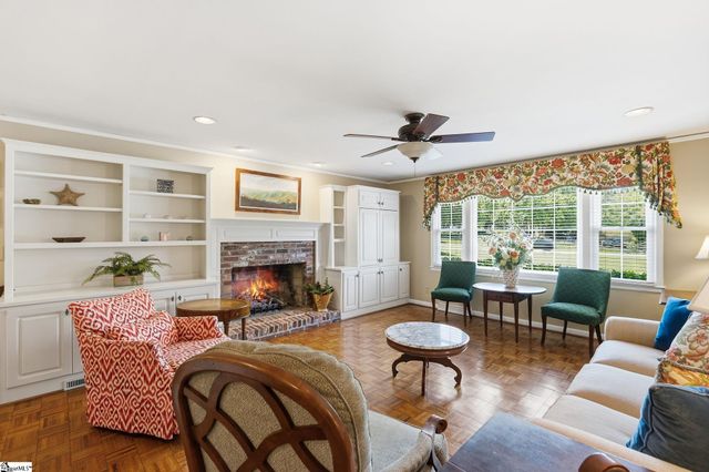 803 Parkins Mill Road, Greenville, SC 29607