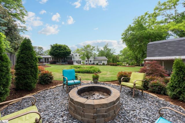 803 Parkins Mill Road, Greenville, SC 29607
