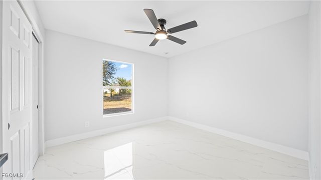 343 NE 25th TER, Cape Coral, FL 33909