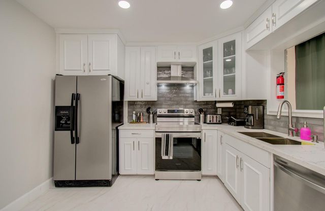 8623 Parasol Lane, Houston, TX 77064