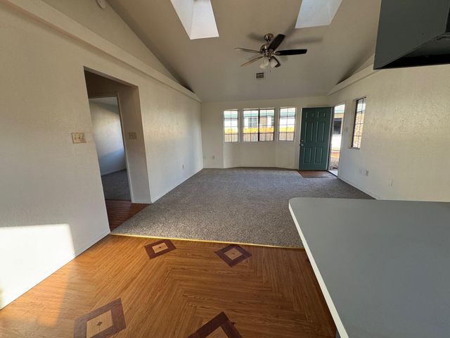 220 & 222 E Mountain View Avenue, Porterville, CA 93257