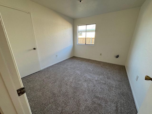 220 & 222 E Mountain View Avenue, Porterville, CA 93257