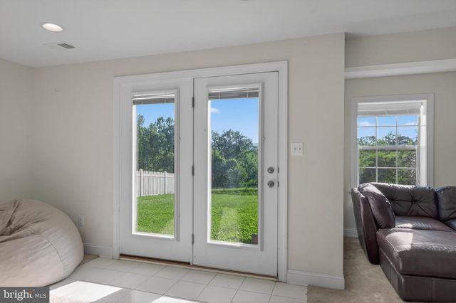 1135 DARGON QUARRY LN, Brunswick, MD 21716