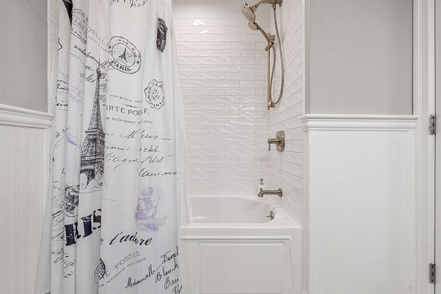 2 Chestnut Hill Drive, Sandown, NH 03873