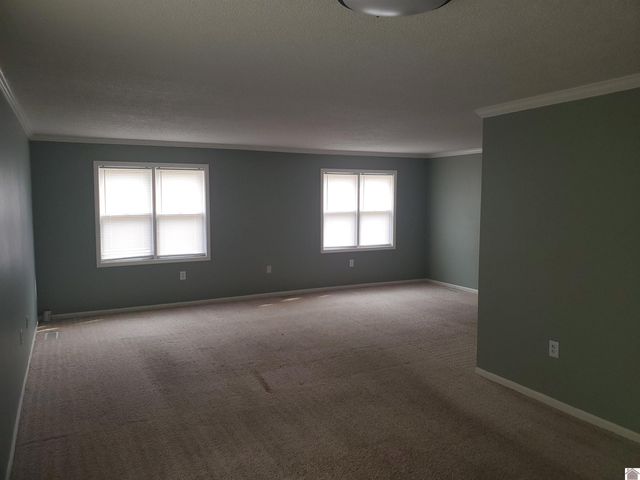 125 Terre Verte, Paducah, KY 42001