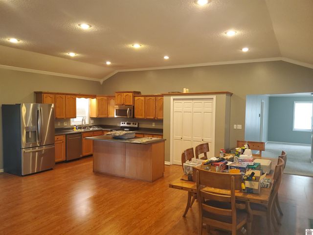 125 Terre Verte, Paducah, KY 42001